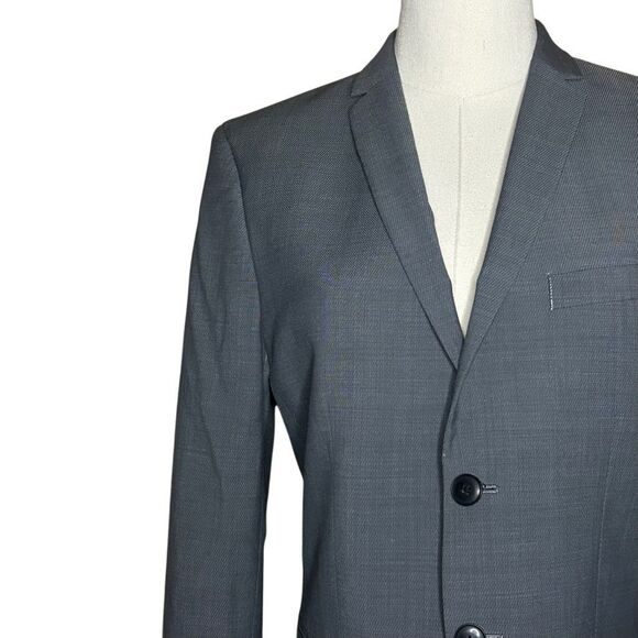 DKNY Gray Long Sleeve Skinny Fit Blazer Jacket Size 16R Wool Blend 2 Buttons - Picture 2 of 13